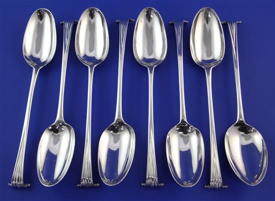 A set of eight George III silver tablespoons by Hester Bateman, 14.5 oz.